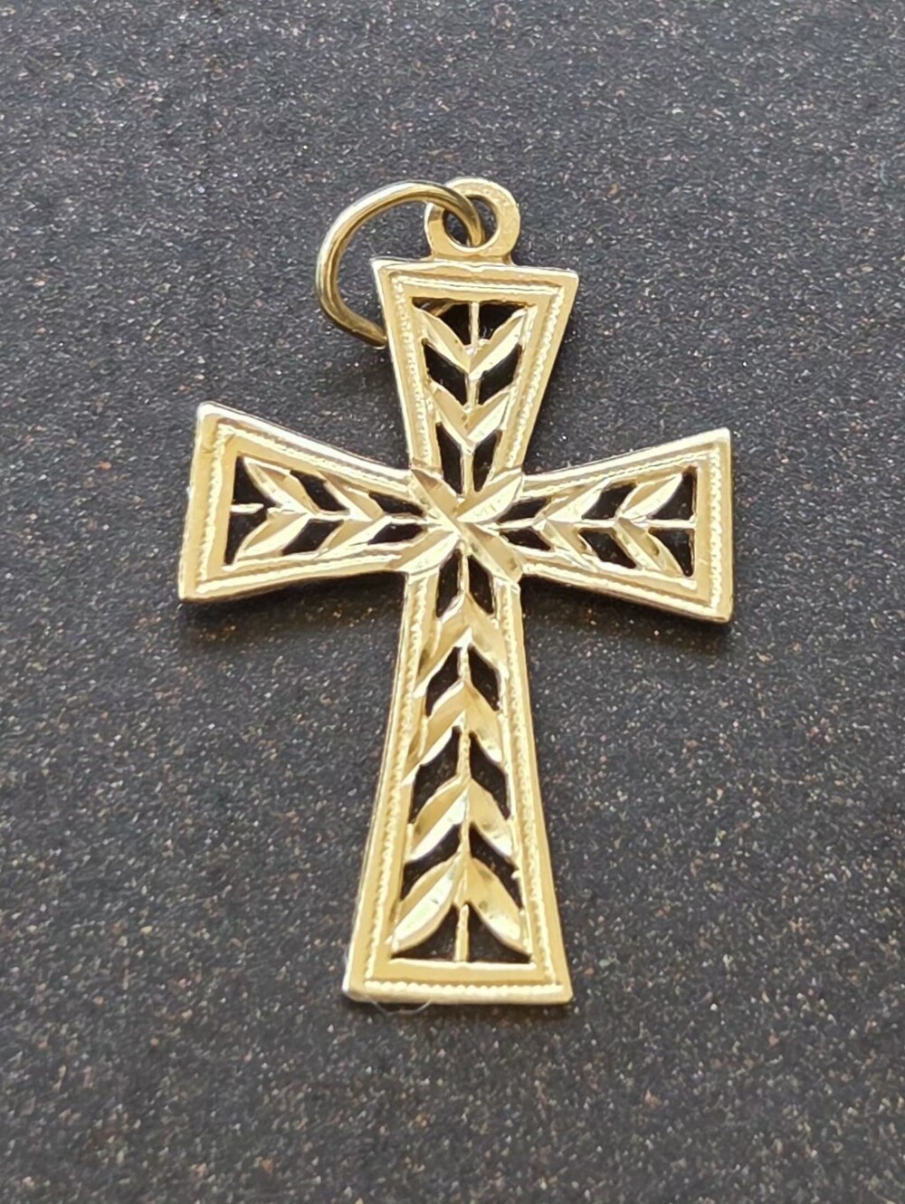 ✨️UPDATED✨️Vtg OroAmerica 14K Yellow Gold Filigree Cross Pendant Only 80's